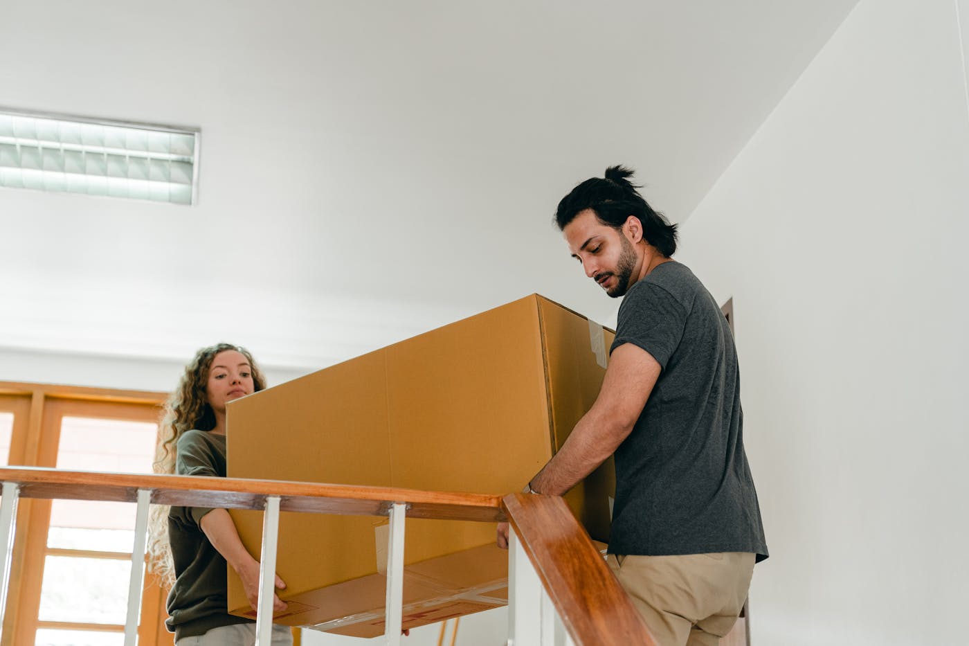 Local Movers Online truck and crew on a job in Atlanta